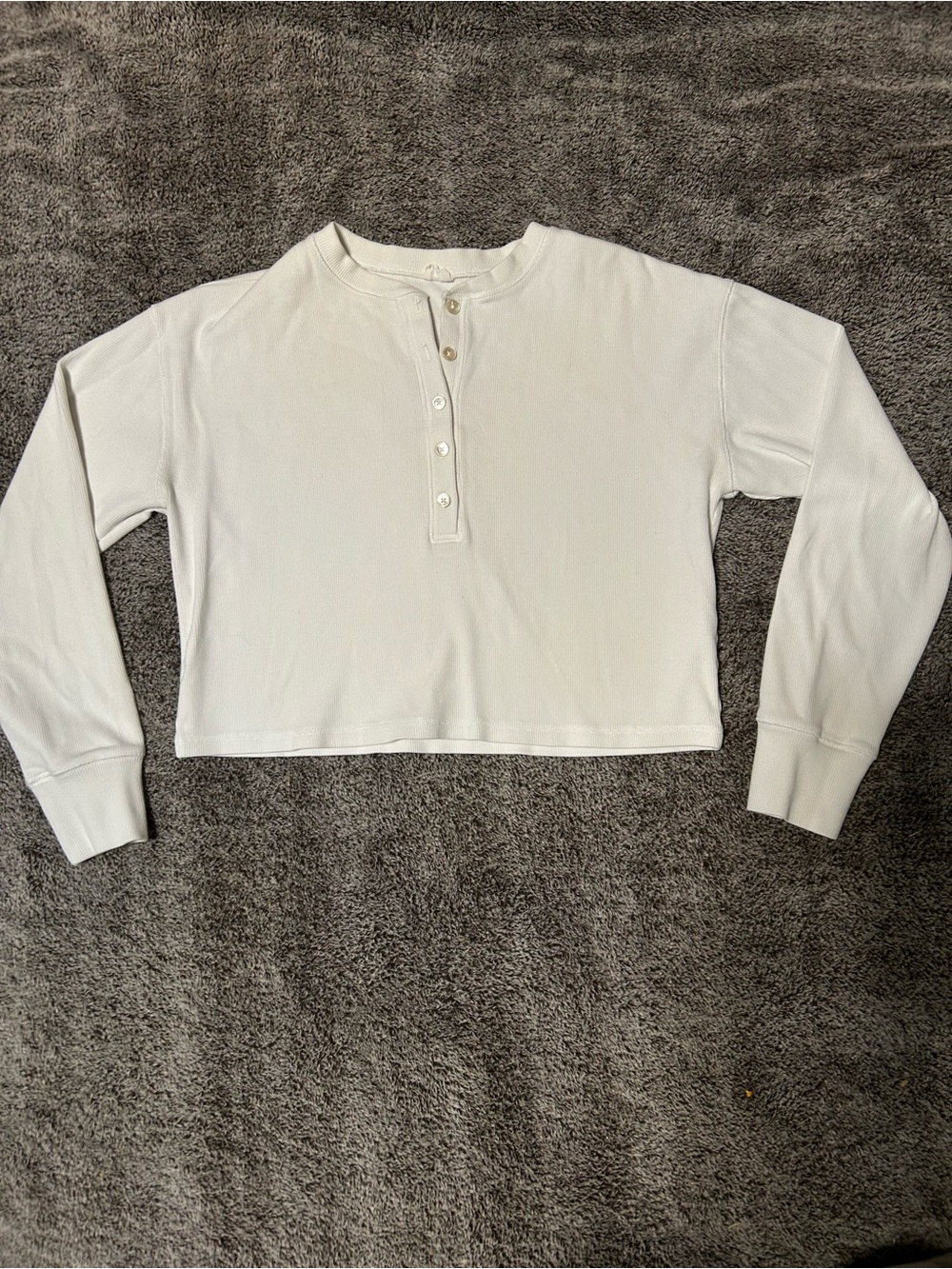 Wilfred Waffle-Knit Henley Long Sleeve Crop Top